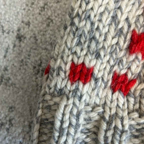 XXL cowichan handcrafted wool sweater with a “transportation” theme- incredible - Picture 15 of 15